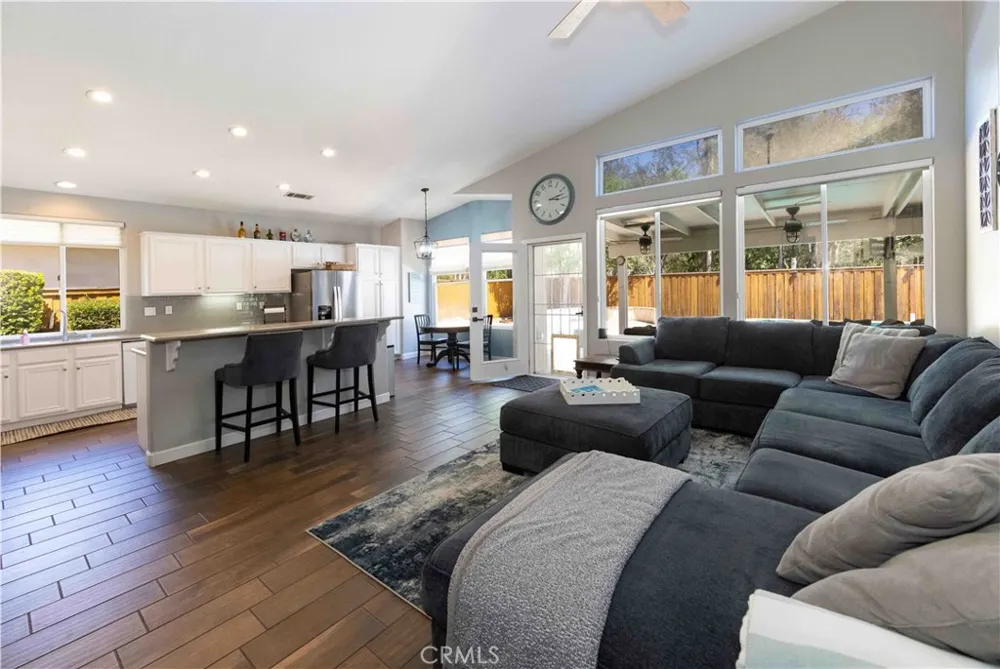 39687 Corte Gata Murrieta, CA 92562
