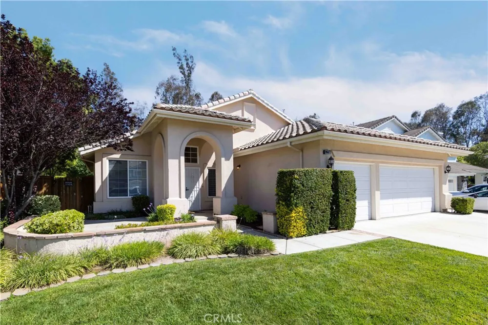39687 Corte Gata Murrieta, CA 92562