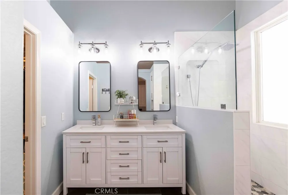 39687 Corte Gata Murrieta, CA 92562