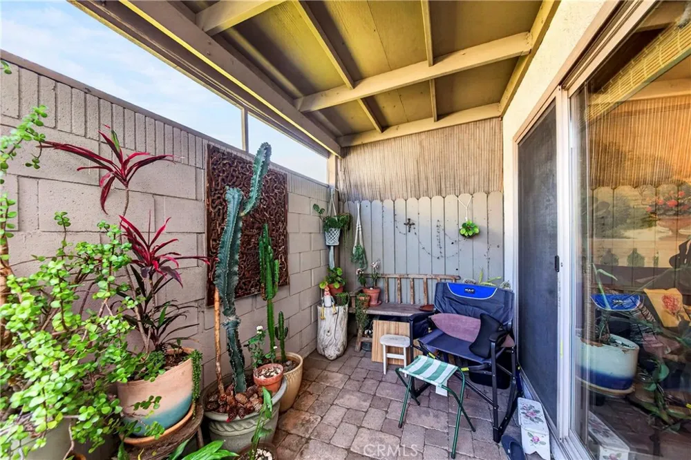 9522 Linda Cypress, CA 90630