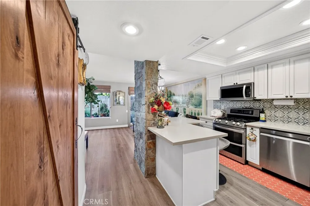 9522 Linda Cypress, CA 90630