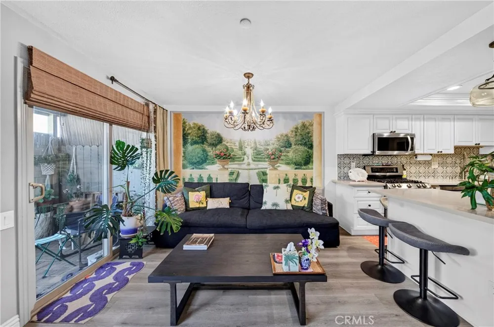 9522 Linda Cypress, CA 90630
