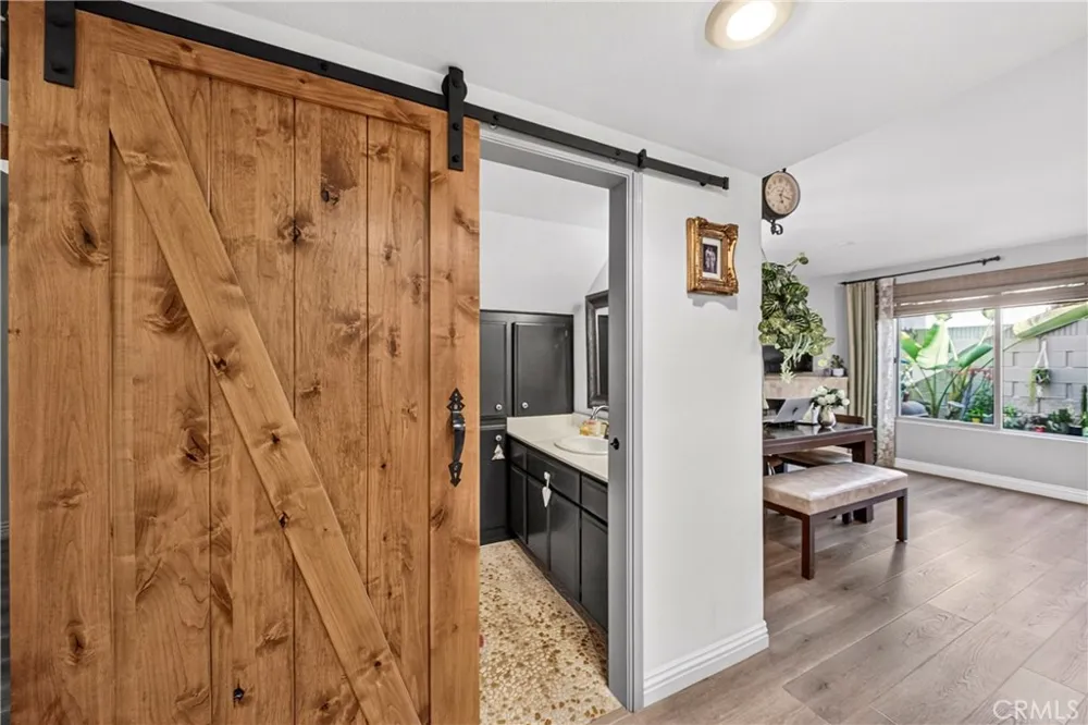 9522 Linda Cypress, CA 90630