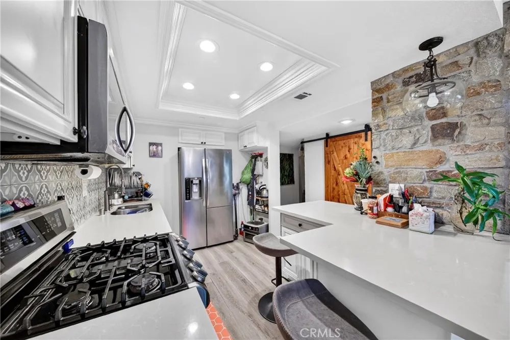 9522 Linda Cypress, CA 90630