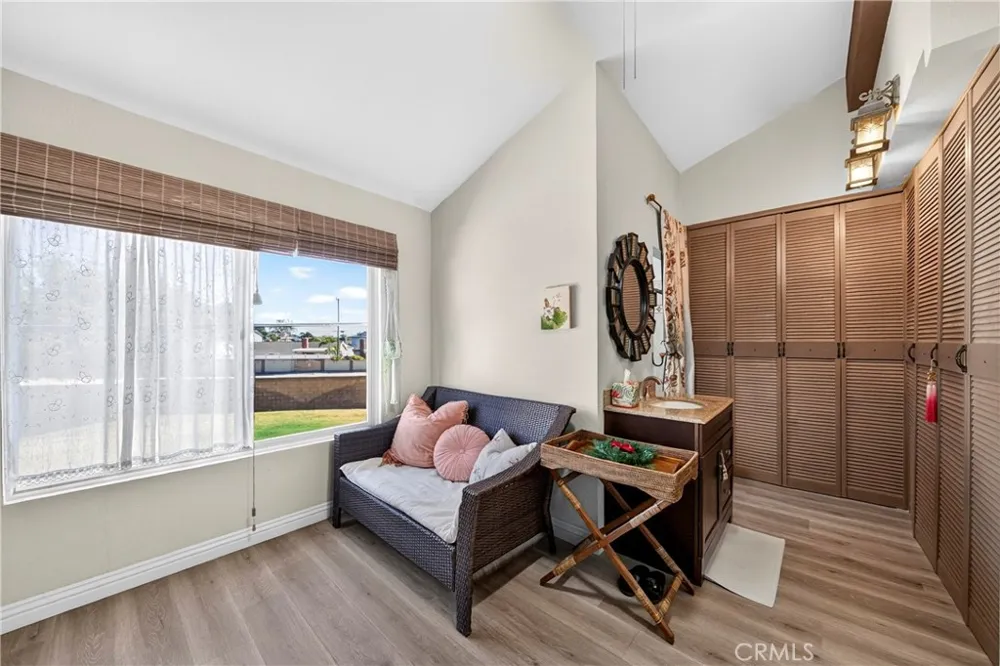 9522 Linda Cypress, CA 90630