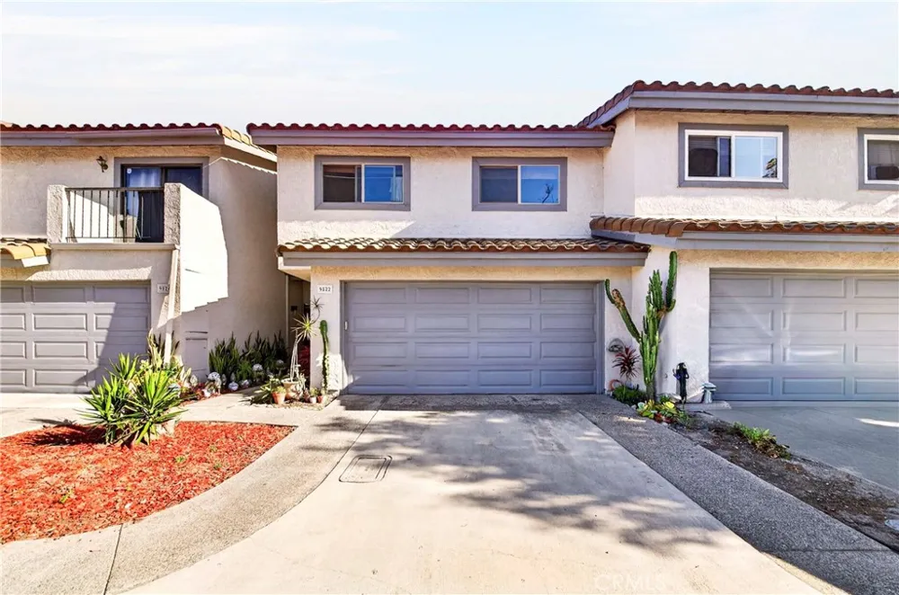 9522 Linda Cypress, CA 90630
