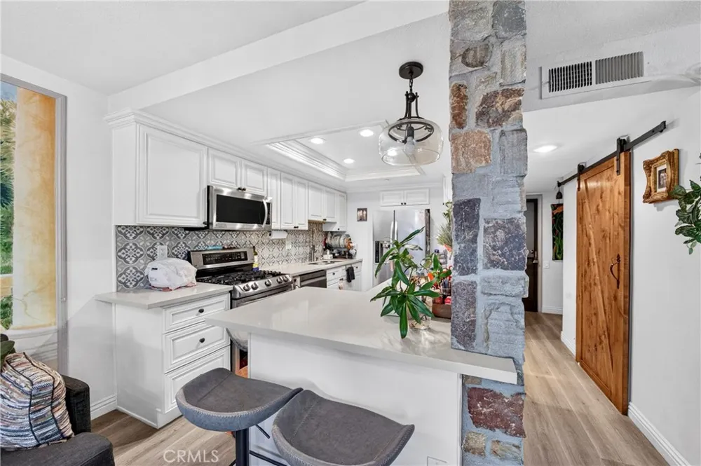 9522 Linda Cypress, CA 90630