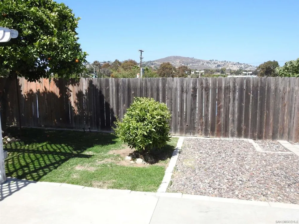 1069 Woodhaven Drive Spring Valley, CA 91977