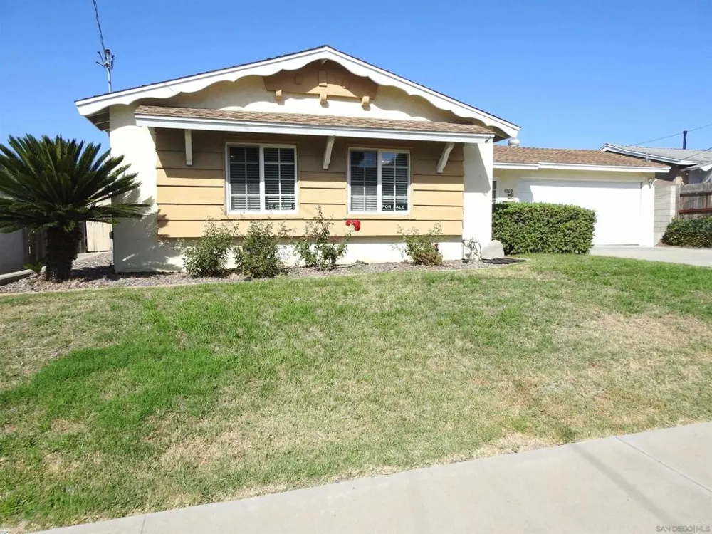 1069 Woodhaven Drive Spring Valley, CA 91977