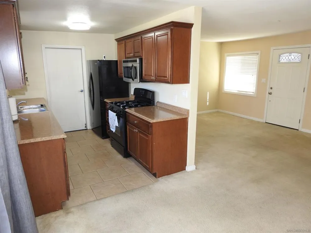 1069 Woodhaven Drive Spring Valley, CA 91977