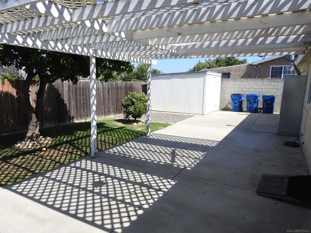 1069 Woodhaven Drive Spring Valley, CA 91977