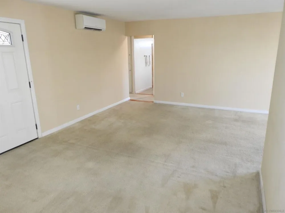1069 Woodhaven Drive Spring Valley, CA 91977