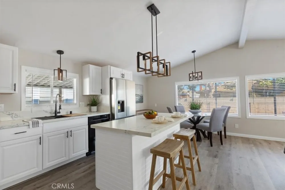 201 Road Runner Lane Fountain Valley, CA 92708