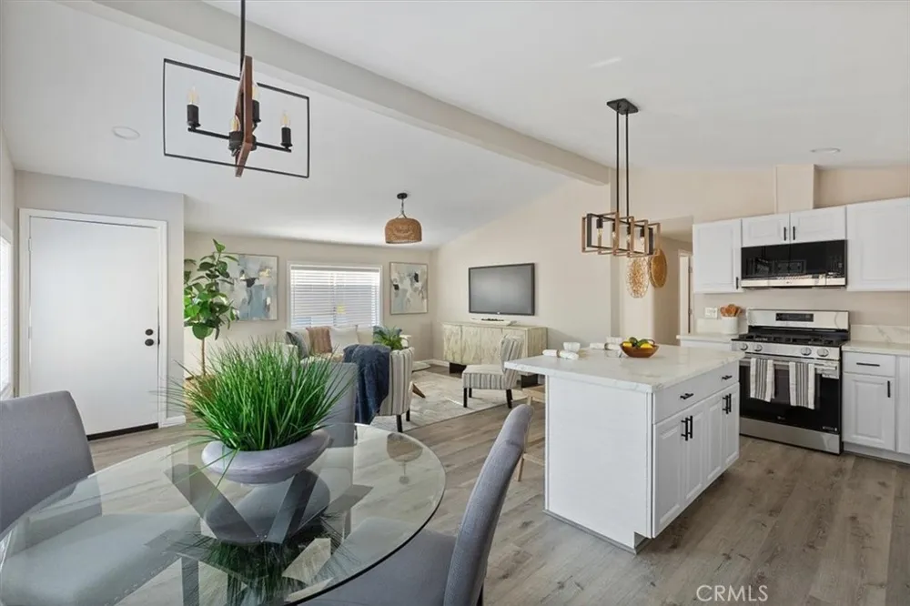 201 Road Runner Lane Fountain Valley, CA 92708