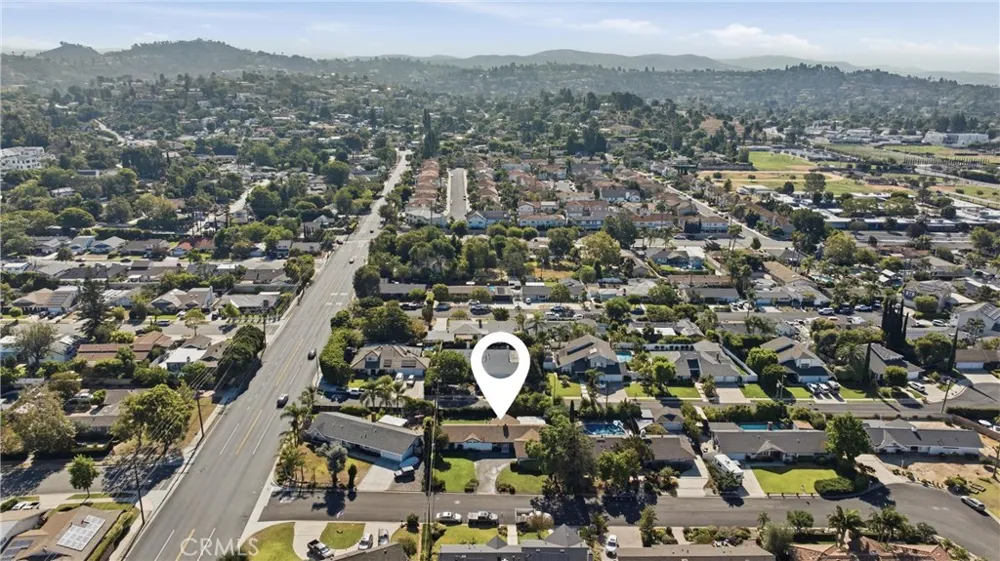 13032 Earlham North Tustin, CA 92705
