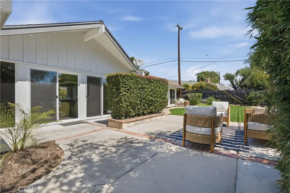 13032 Earlham North Tustin, CA 92705