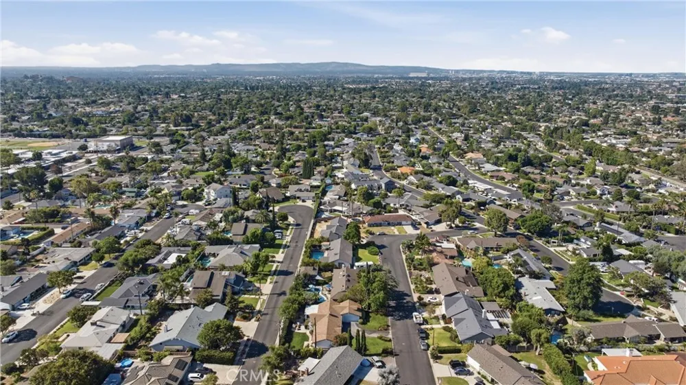 13032 Earlham North Tustin, CA 92705