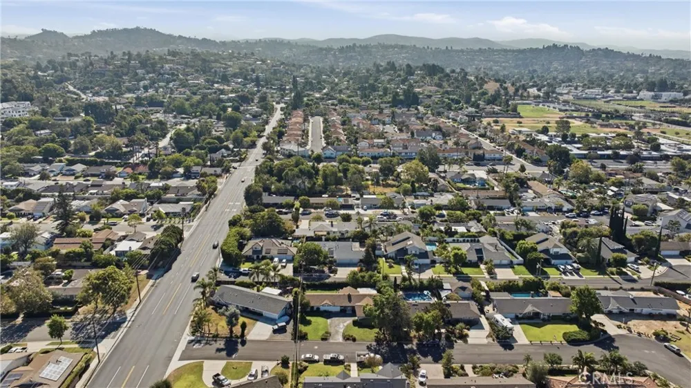 13032 Earlham North Tustin, CA 92705