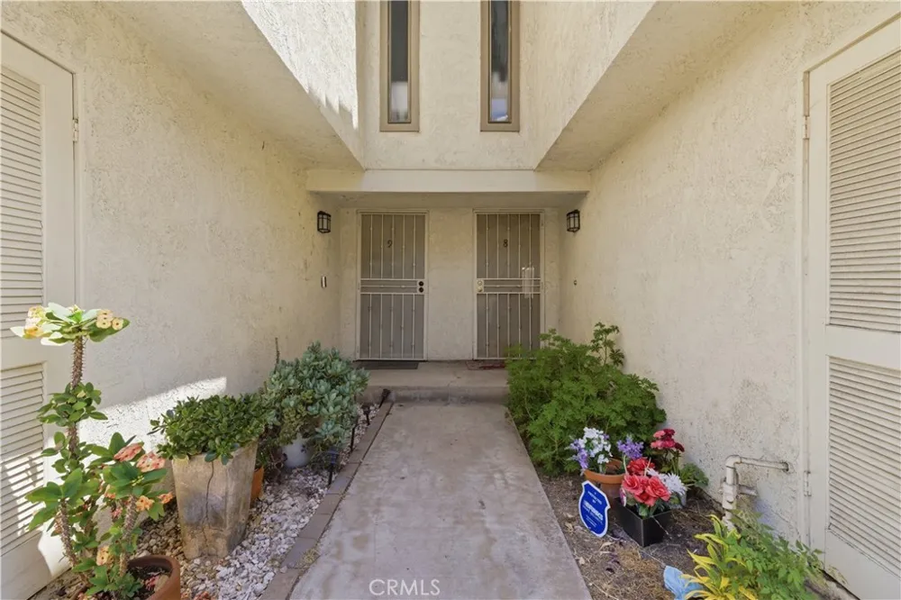 5577 Pioneer Boulevard #9 Whittier, CA 90601