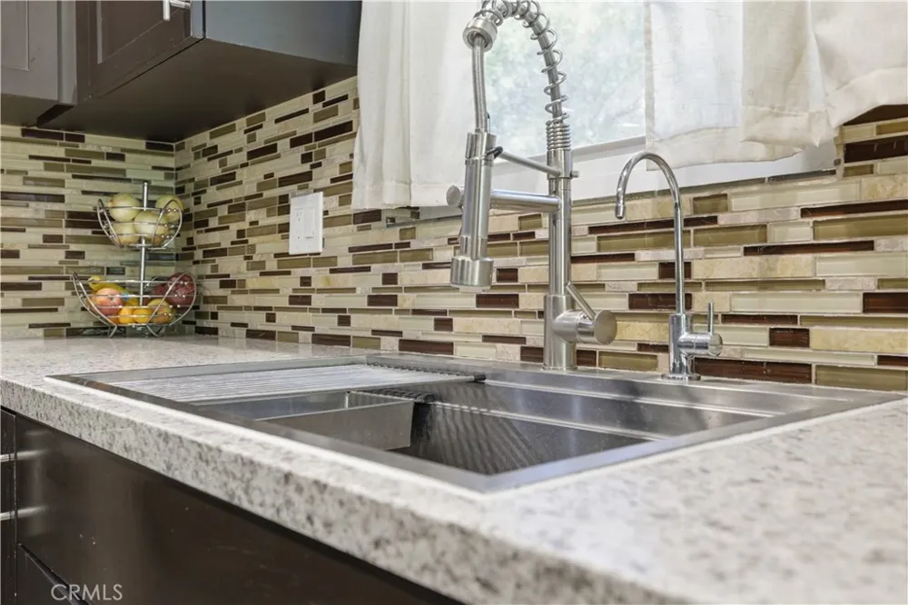 5577 Pioneer Boulevard #9 Whittier, CA 90601