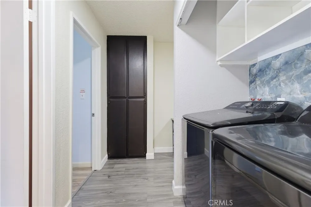 5577 Pioneer Boulevard #9 Whittier, CA 90601
