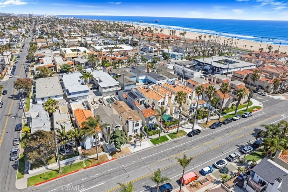 222 17th Street Huntington Beach, CA 92648