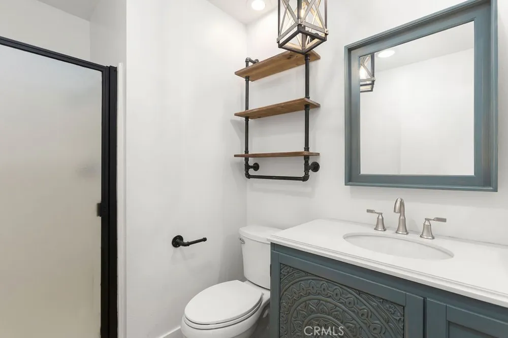 222 17th Street Huntington Beach, CA 92648
