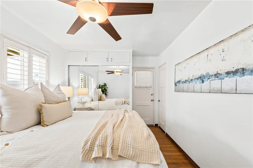 312 15th Seal Beach, CA 90740
