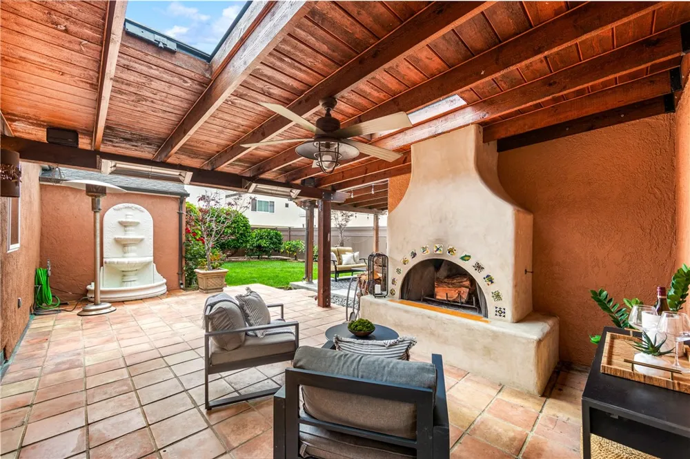 312 15th Seal Beach, CA 90740
