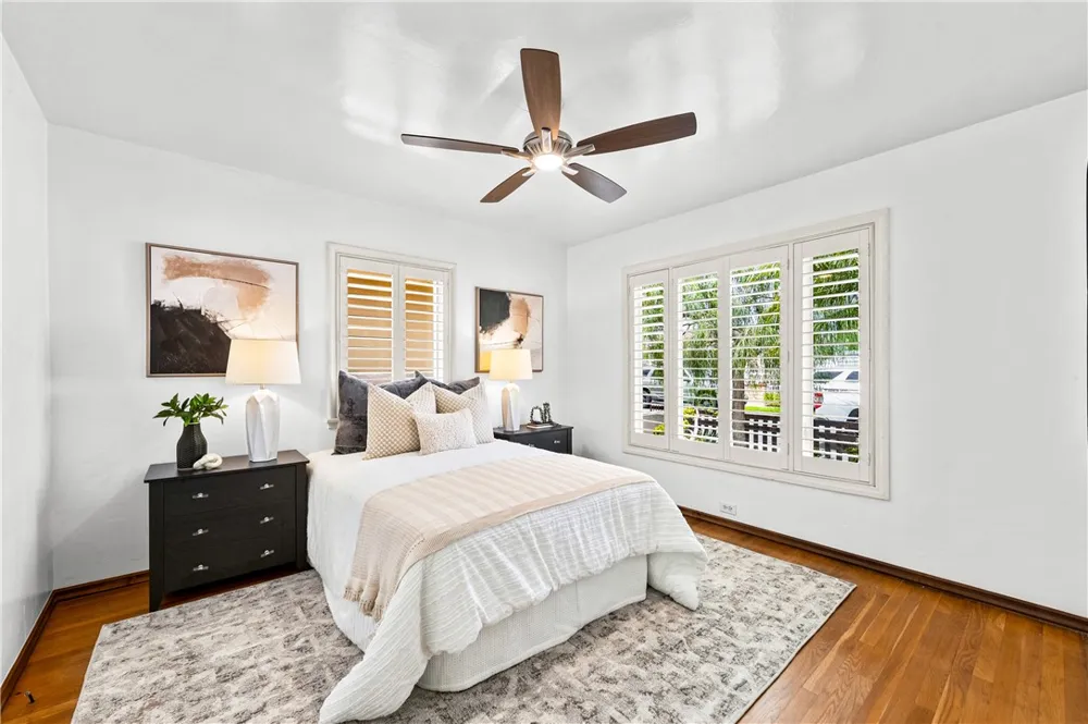 312 15th Seal Beach, CA 90740