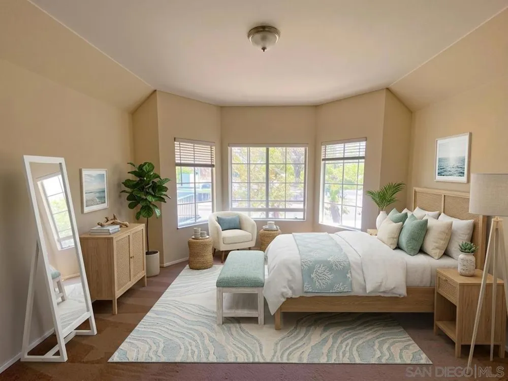 2220 Camino de la Reina #204 San Diego, CA 92108