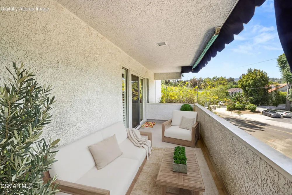 4950 Louise Avenue #301 Encino, CA 91316