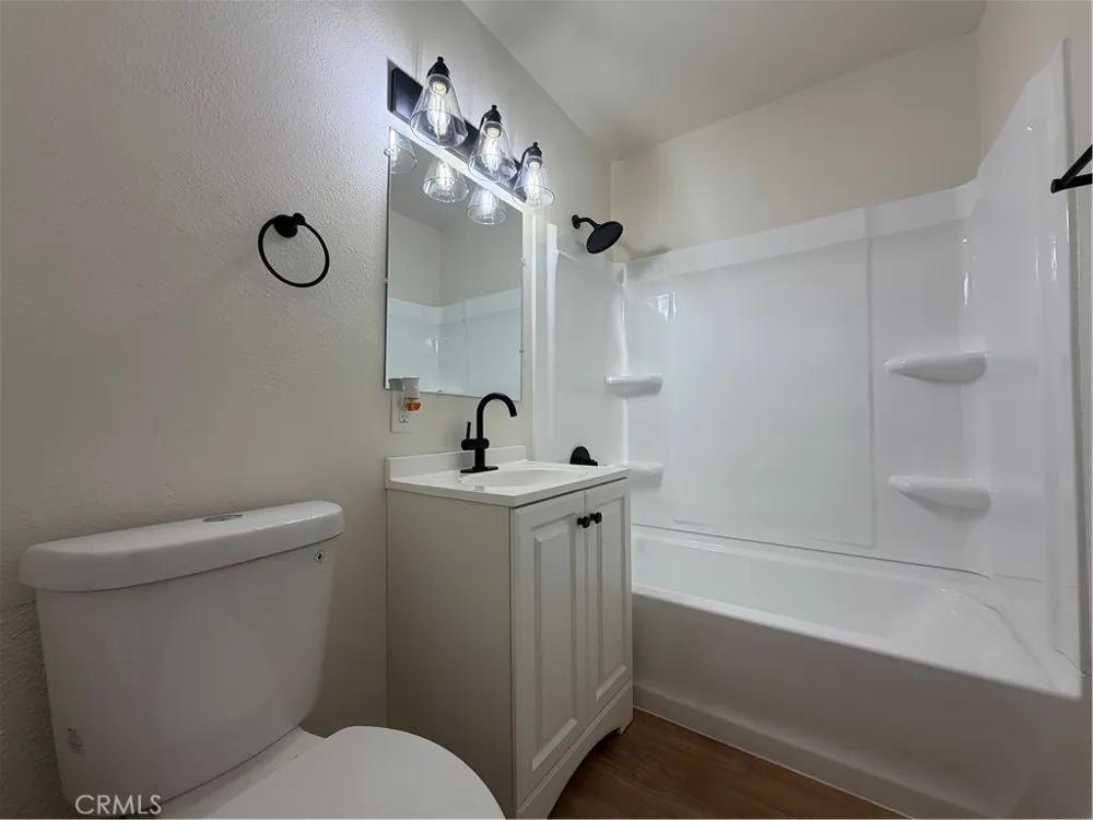 1275 W Marshall San Bernardino, CA 92405