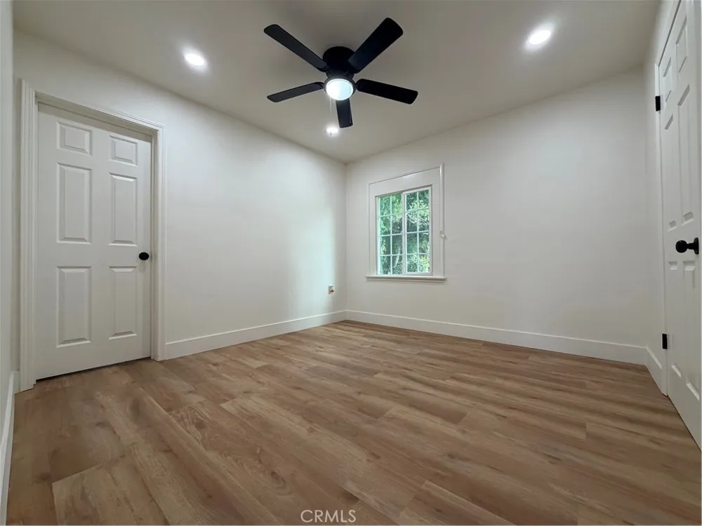1275 W Marshall San Bernardino, CA 92405