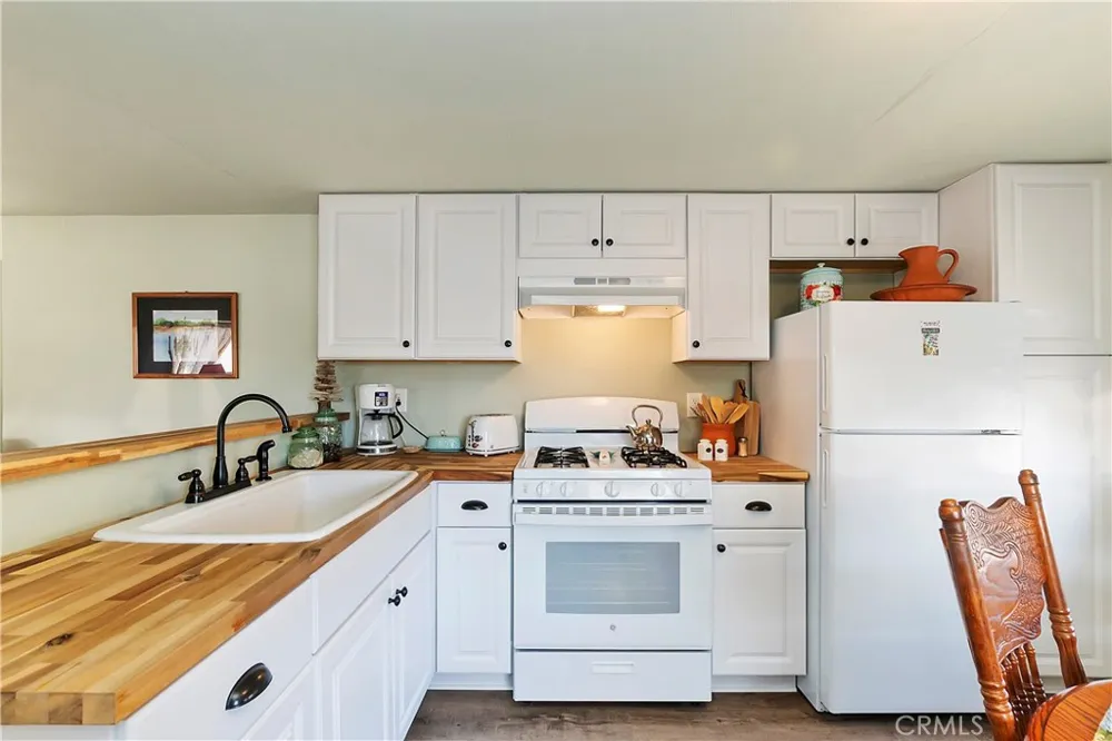 54999 Martinez Trail #20 Yucca Valley, CA 92284