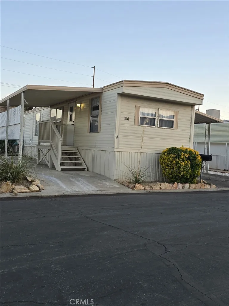 54999 Martinez Trail #20 Yucca Valley, CA 92284