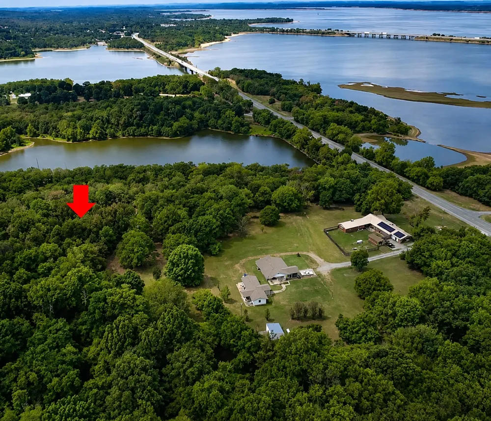 Redbud Drive Eufaula, OK 74432