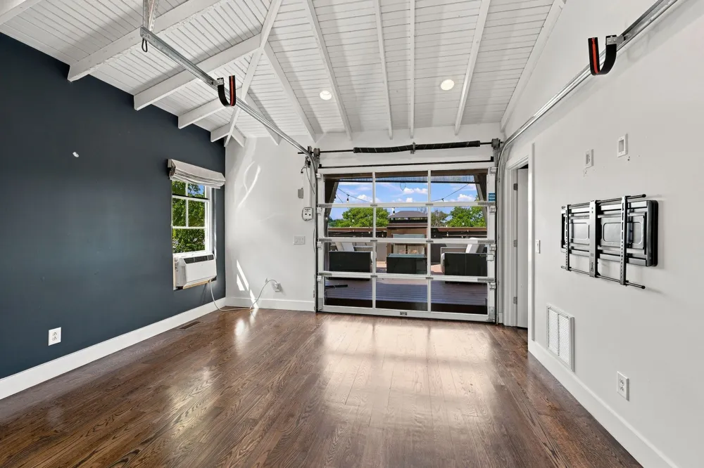 928 Caruthers Ave Nashville, TN 37204