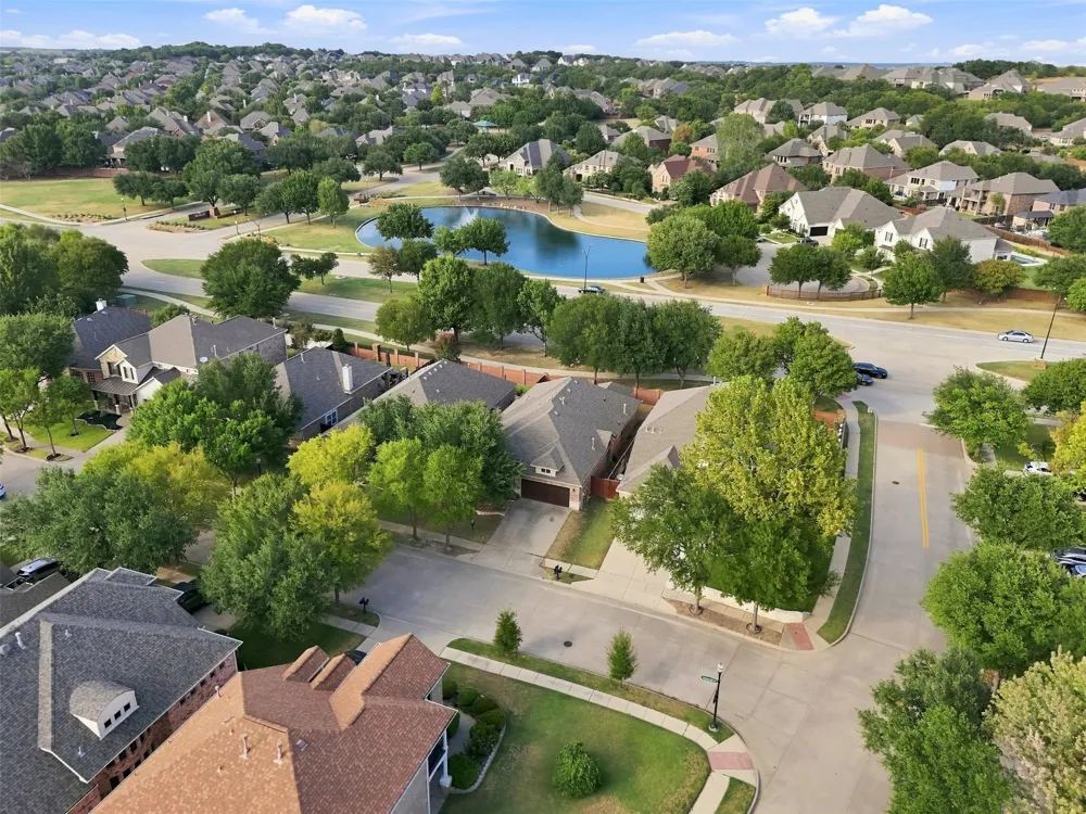 9413 Granger Lane Fort Worth, TX 76244