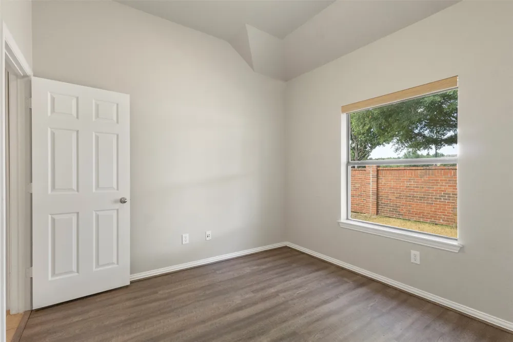 9413 Granger Lane Fort Worth, TX 76244