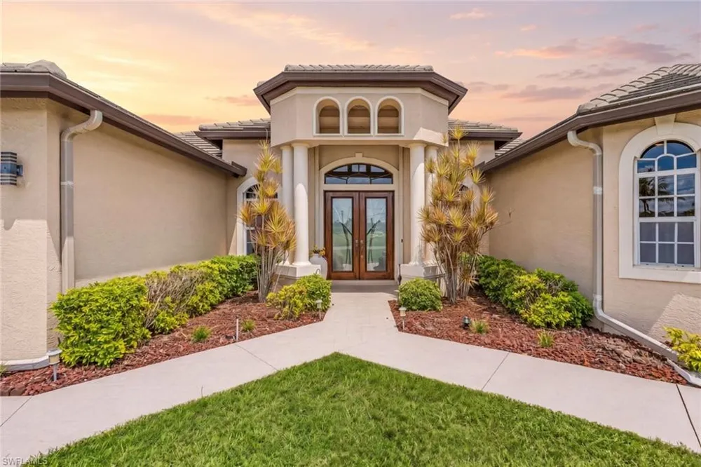 3201 SW 4th Lane Cape Coral, FL 33991