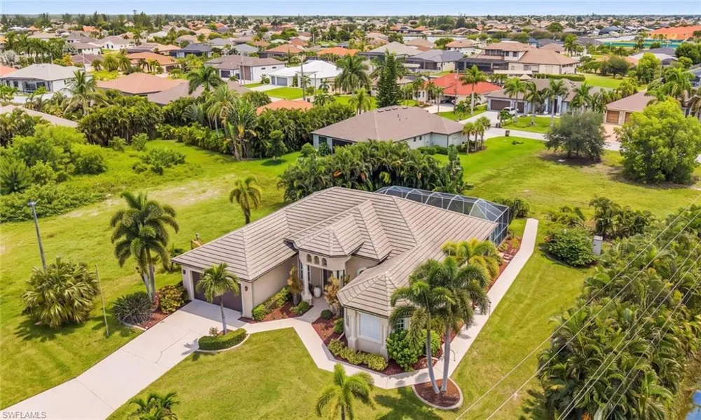 3201 SW 4th Lane Cape Coral, FL 33991