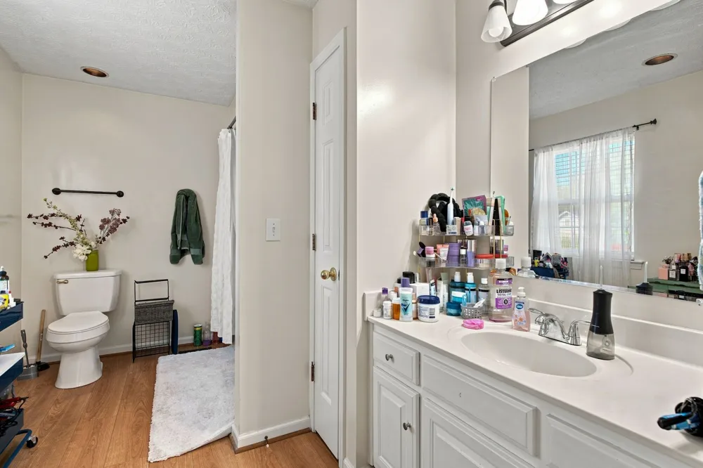 1098 Williamson Rd Goodlettsville, TN 37072