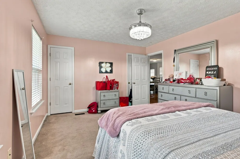 1098 Williamson Rd Goodlettsville, TN 37072