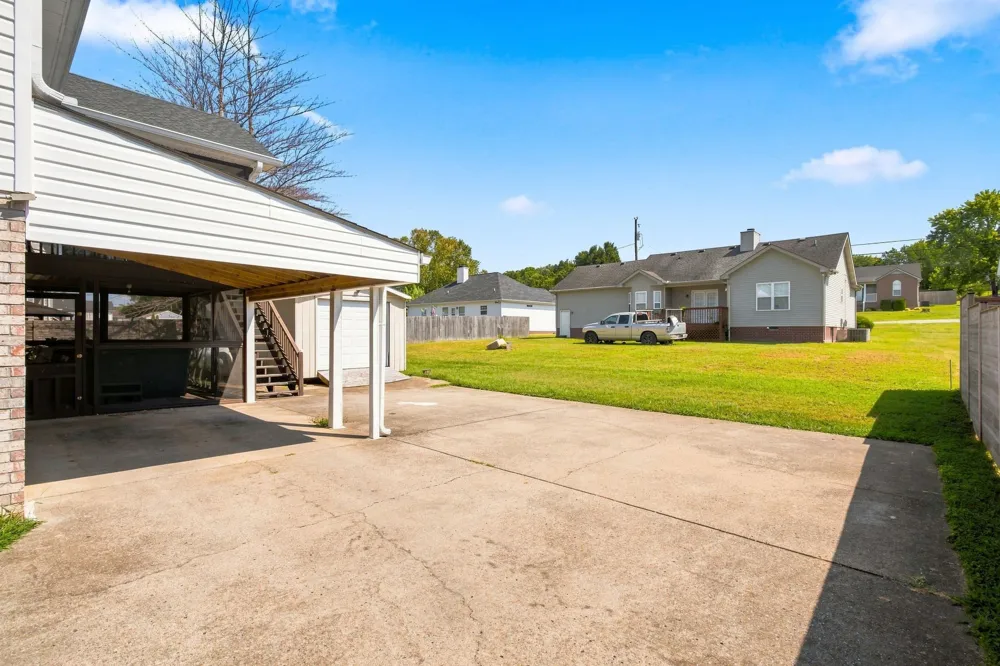 1098 Williamson Rd Goodlettsville, TN 37072