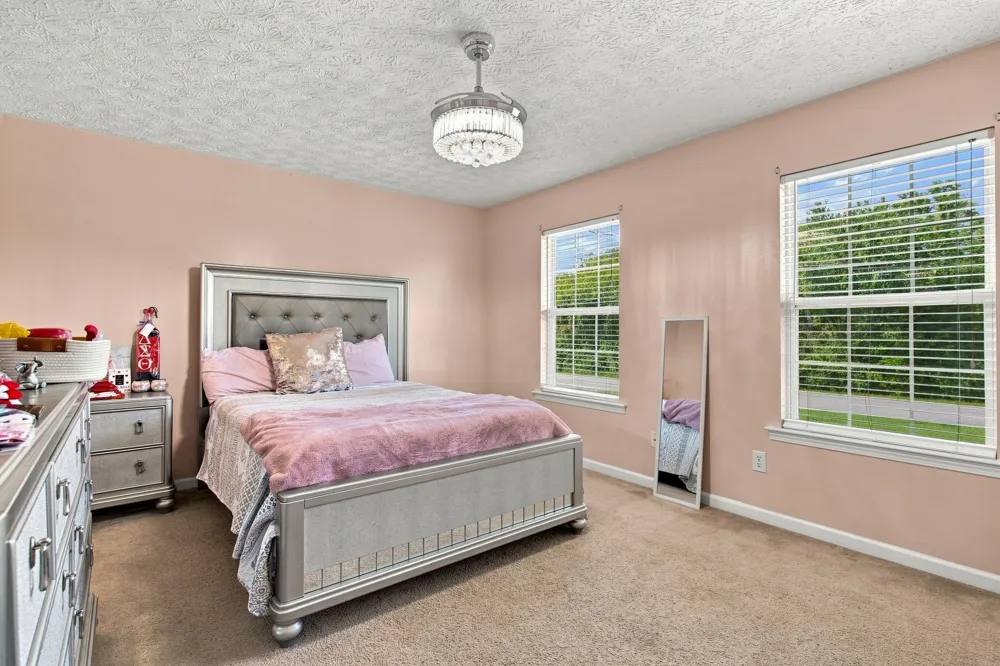1098 Williamson Rd Goodlettsville, TN 37072