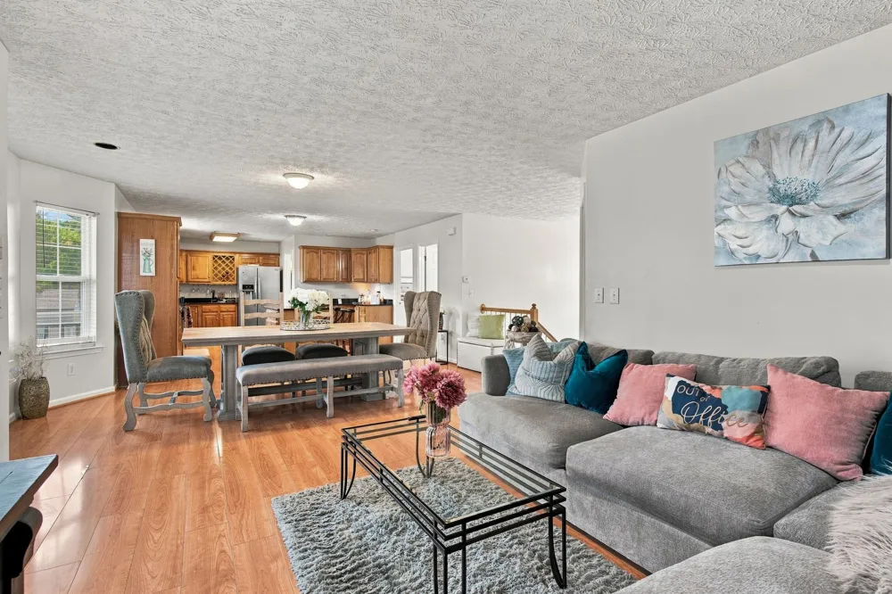 1098 Williamson Rd Goodlettsville, TN 37072