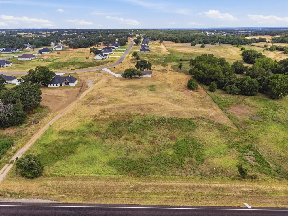 1024 Arbor Vista Drive Azle, TX 76020