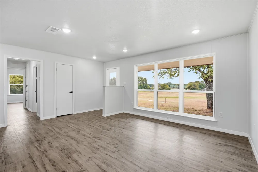1024 Arbor Vista Drive Azle, TX 76020
