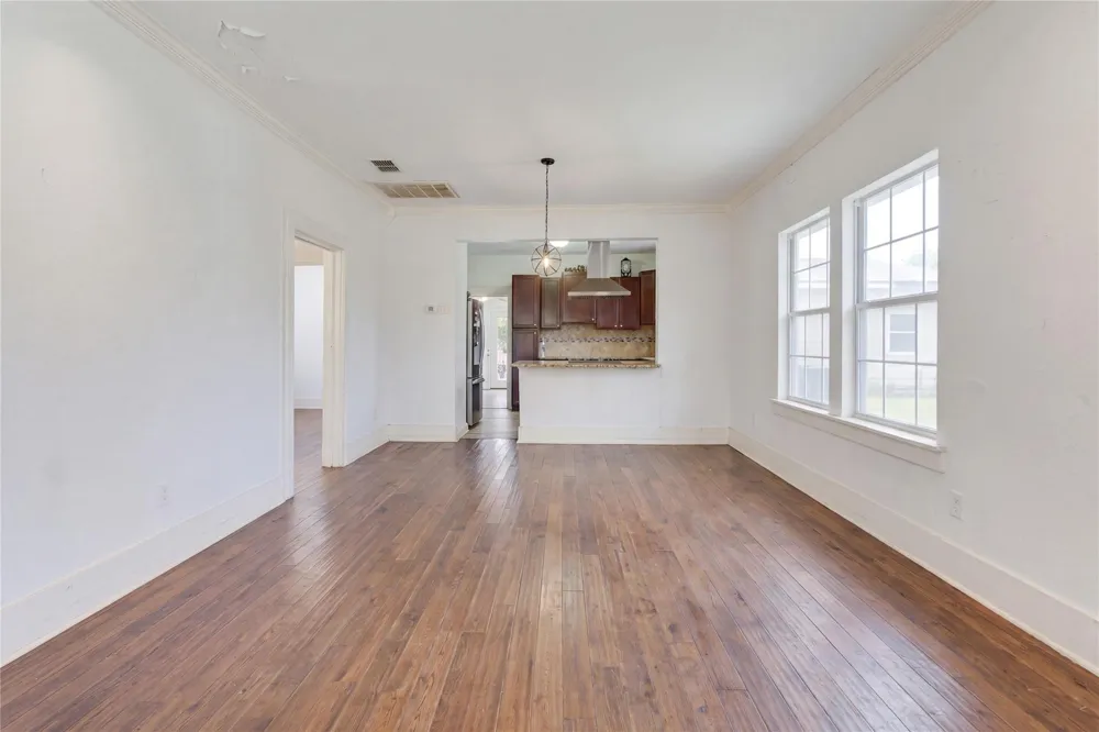 1012 Fulton Avenue San Antonio, TX 78201